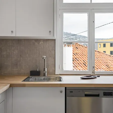 The Graceful Manor By Homie * 푼샬