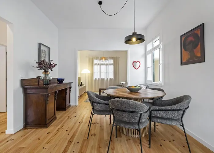 The Graceful Manor By Homie