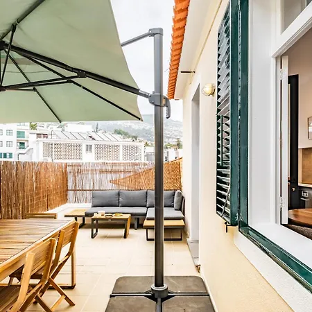 The Graceful Manor By Homie *